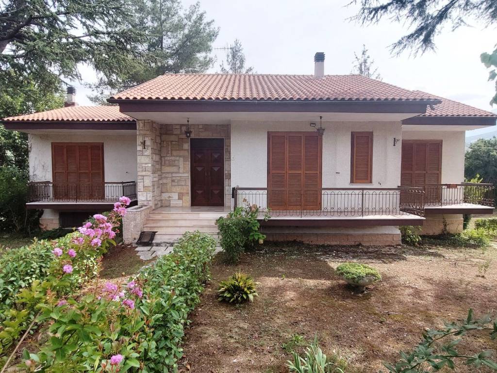 Villa a Tossicia in Contrada Solagne, 1 - Foto 2