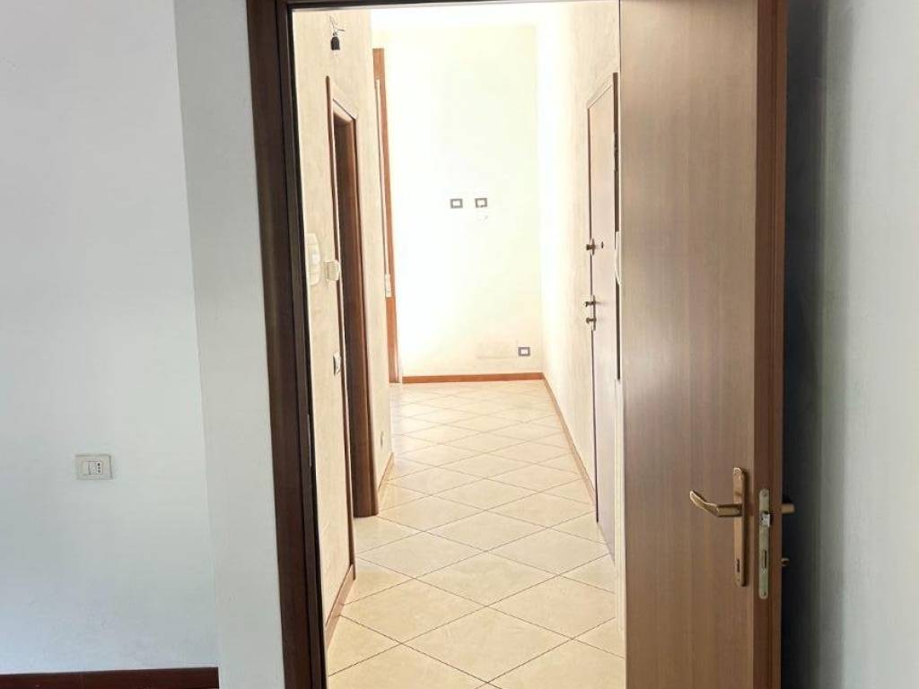 Appartamento a Valbrona in Via Roma - Foto 5