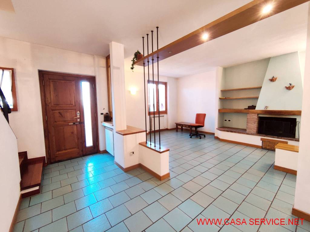 Casa indipendente a Montevarchi in Via del Melograno - Foto 5