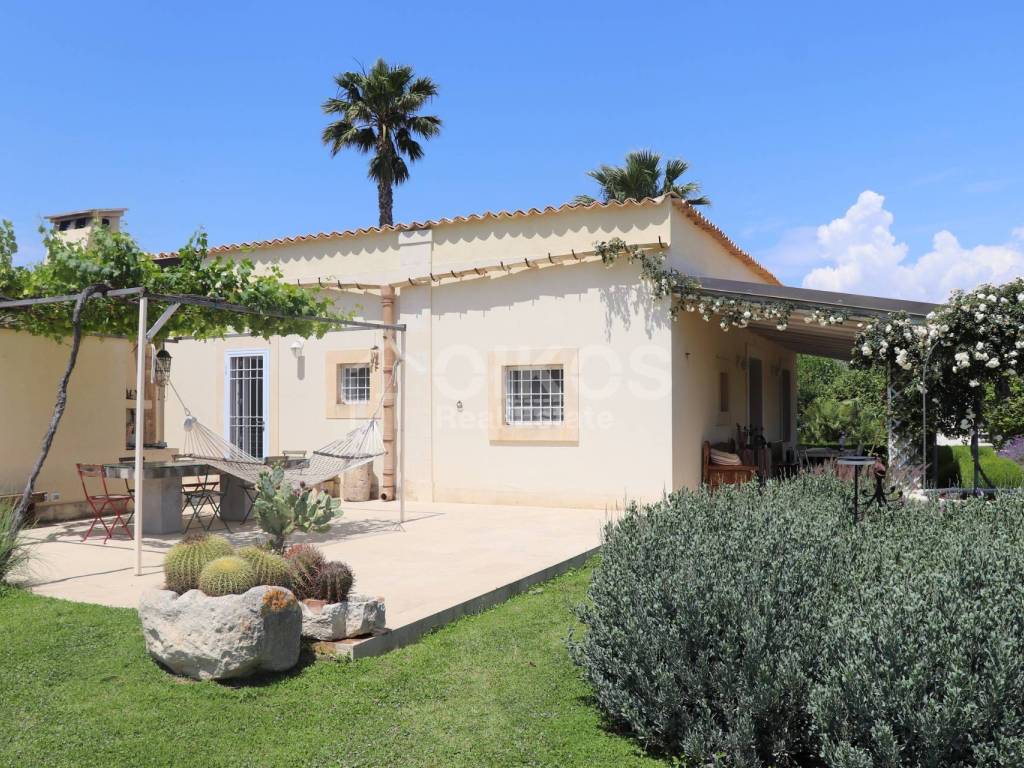 Villa a Noto in via Napoli, 37 - Foto 3