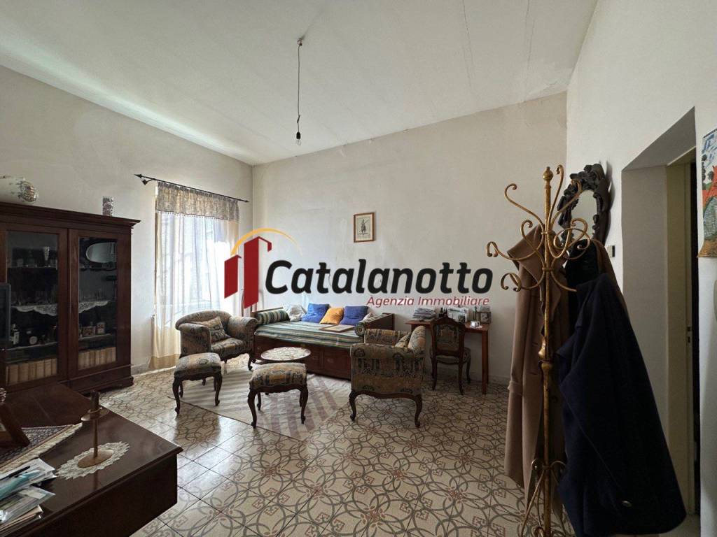 Appartamento a Castelvetrano in Via Filippo Cordova - Foto 5
