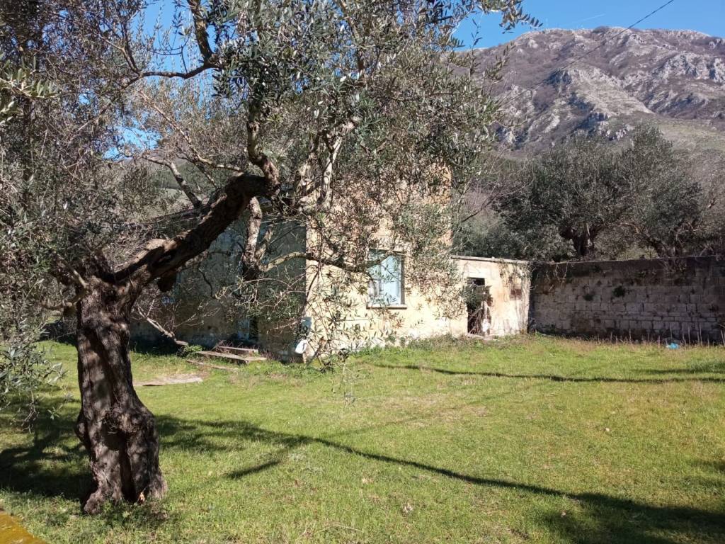 Rustico / casale a Moiano in Strada Provinciale Montesarchio-Bucciano-Frasso - Foto 2