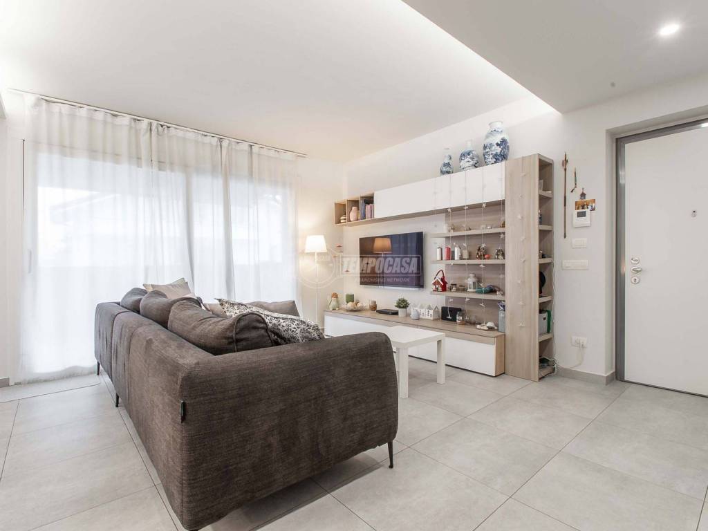 Appartamento a Olgiate olona in Via Montelungo - Foto 5