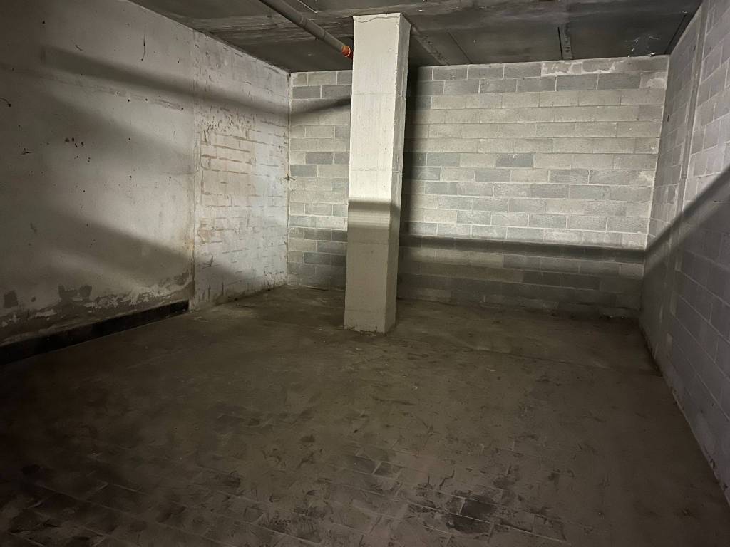 Box / garage a Alessandria in Via San Giacomo - Foto 4
