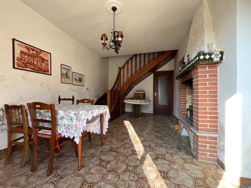 Casa indipendente a Monteu roero in Località Villa Superiore, 46 - Foto 2