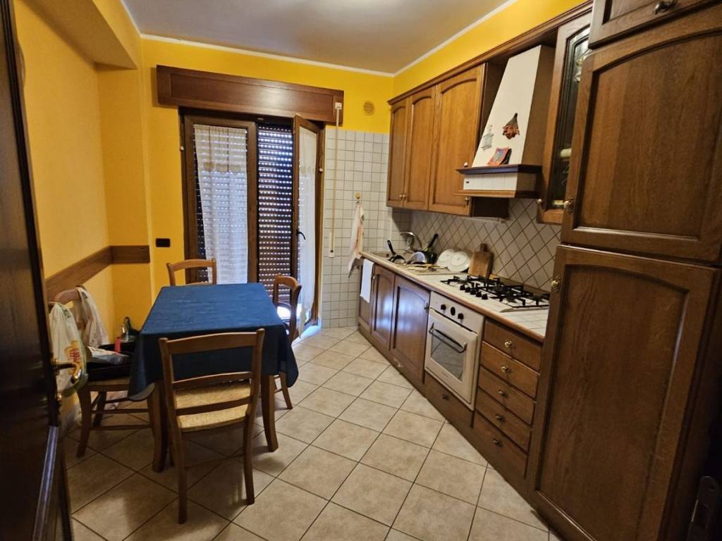 Appartamento a L'aquila in Via delle Svolte, 23 - Foto 2
