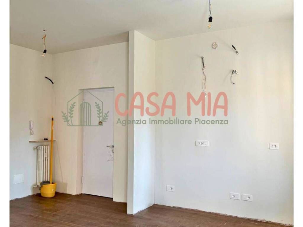 Appartamento a Piacenza in Viale Dante Alighieri - Foto 3