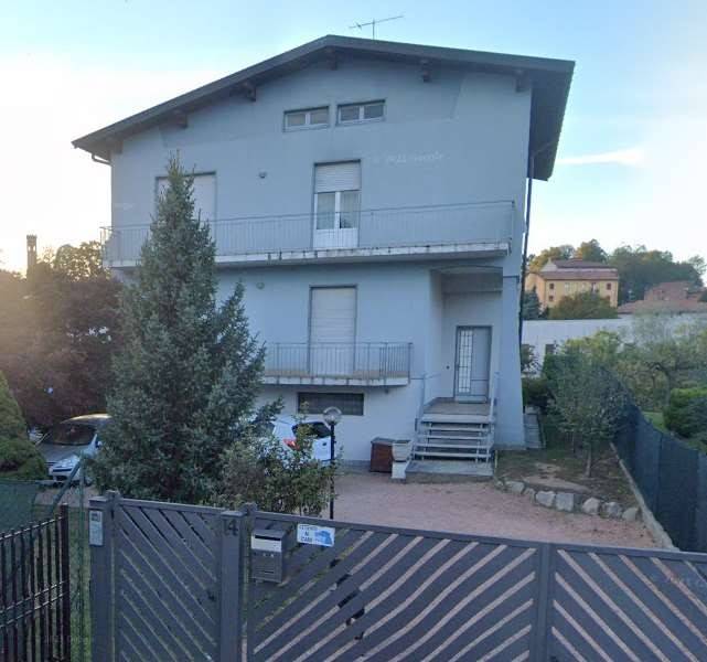 Casa indipendente a Gazzada schianno in Via Barbieri - Foto 2