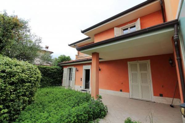 Villa a Forte dei marmi in Via G. Agnelli, 66 - Foto 3