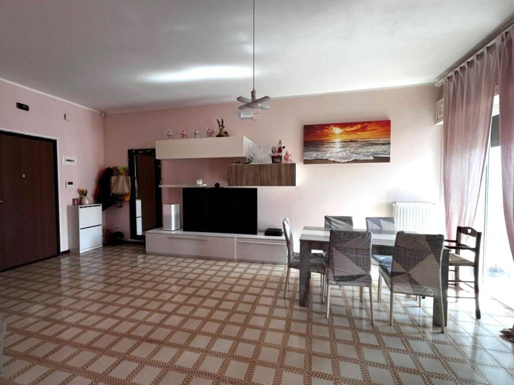 Appartamento a Francavilla al mare in Viale Monte Velino, 26 - Foto 3