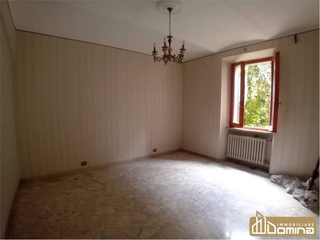 Appartamento a Fiuminata in Via Ponte Castello - Foto 3