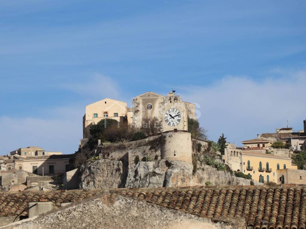 Palazzo / stabile a Modica in Via Vincenzo Albanese, 10 - Foto 3