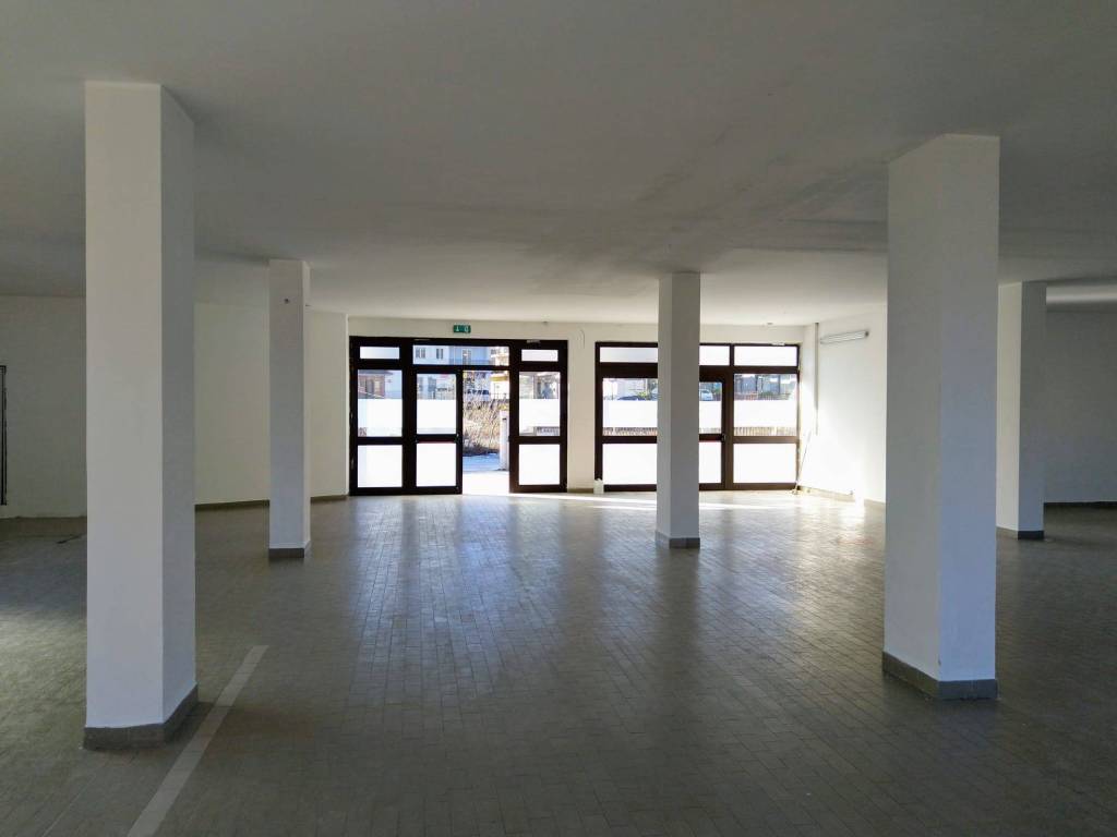 Immobile a Isernia in Viale 3 Marzo 1970 - Foto 3