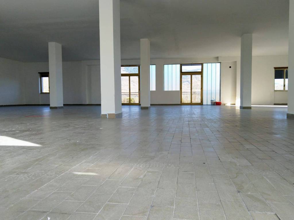 Immobile a Isernia in Viale 3 Marzo 1970 - Foto 4