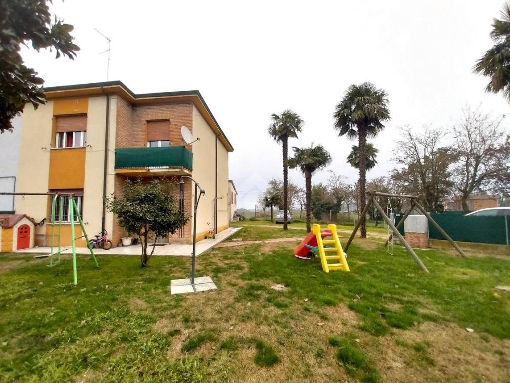Villa a Lugo in Via Sant'Andrea, 68 - Foto 2