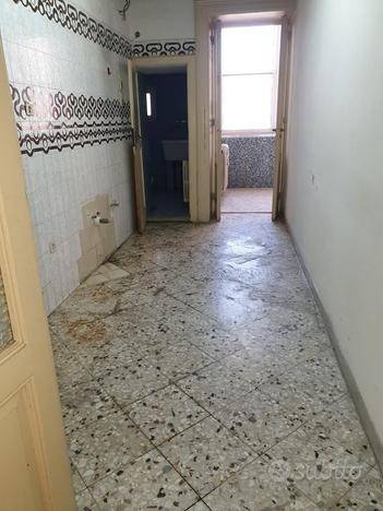 Appartamento a Taranto in Via Dante Alighieri, 52 - Foto 3