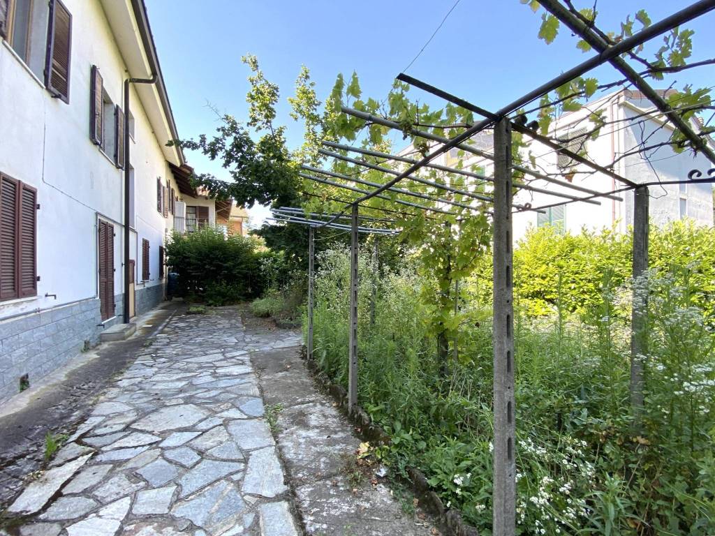 Rustico / casale a Alba in Via Alcide De Gasperi - Foto 5