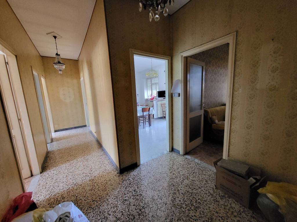 Appartamento a Bra in Via Silvio Pellico, 40 - Foto 3