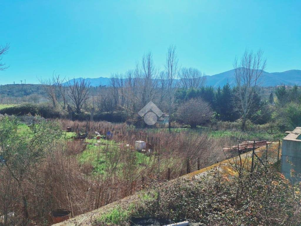 Terreno a Bucciano in Via madonna delle grazie - Foto 2