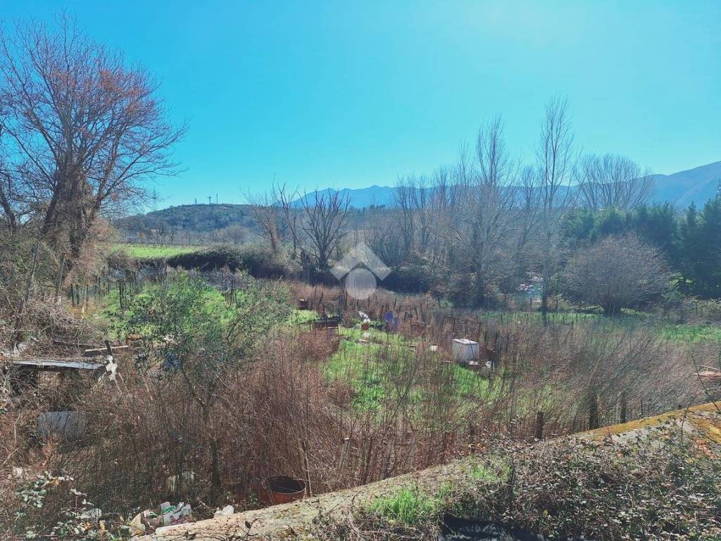 Terreno a Bucciano in Via madonna delle grazie - Foto 4