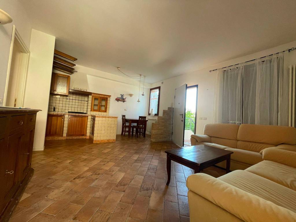 Appartamento a San costanzo in Via Toscana, 22 - Foto 2