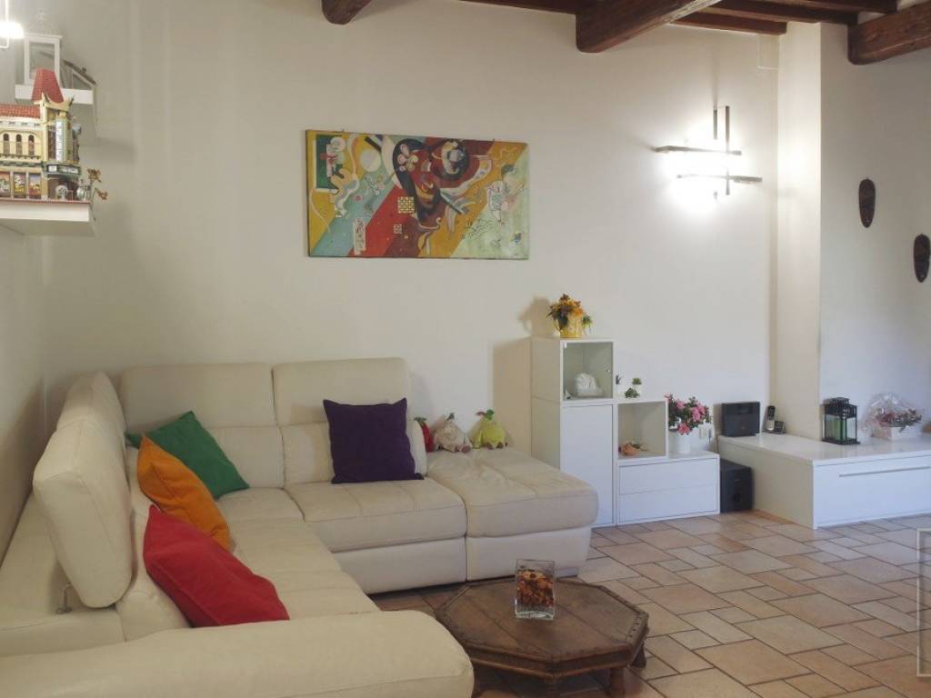 Casa indipendente a Carmignano in Via Giuseppe Garibaldi - Foto 3