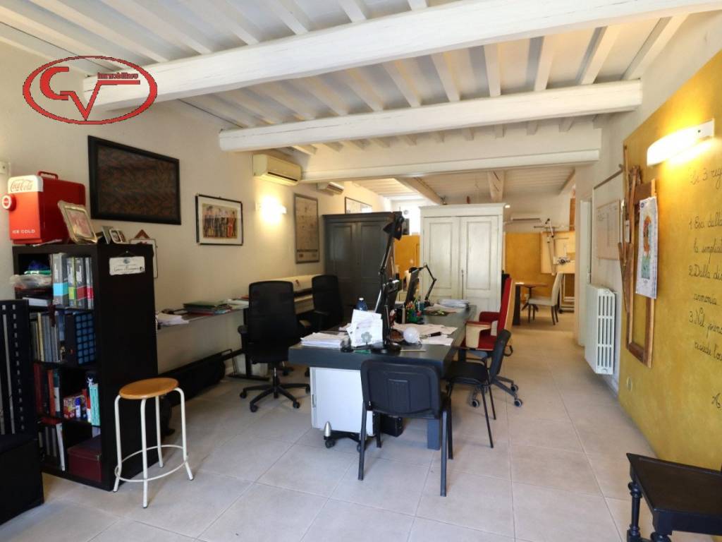Appartamento a Montevarchi in Via Guglielmo Marconi - Foto 2