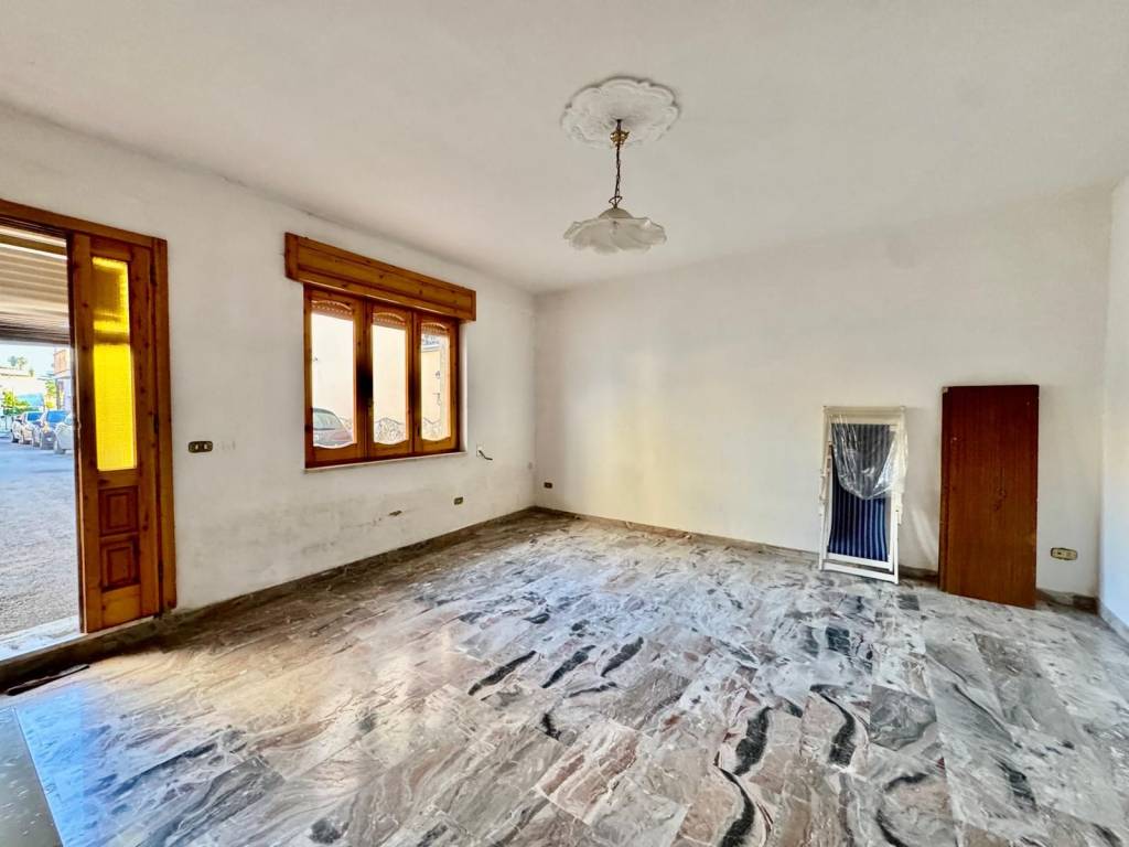 Appartamento a Matino in Via degli Eroi - Foto 4