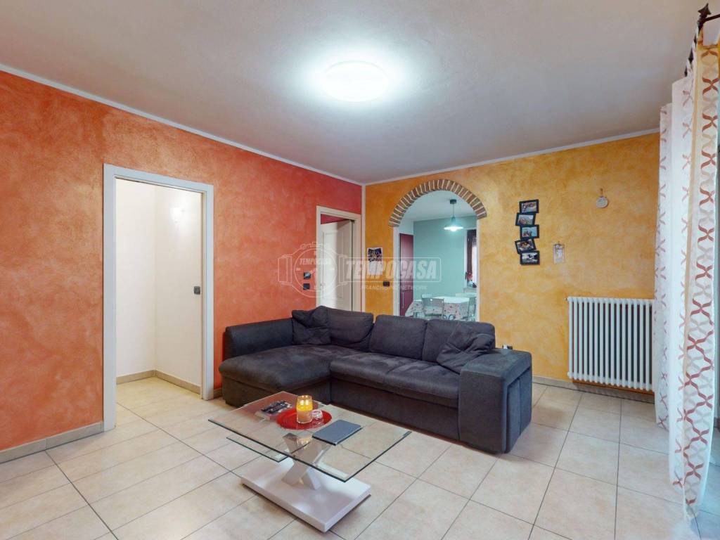 Appartamento a Santa vittoria d'alba in Viale A. Marone, Cinzano 7 - Foto 3