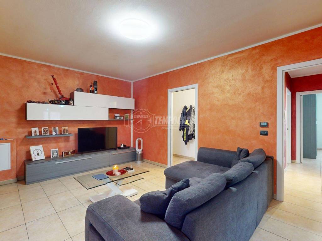 Appartamento a Santa vittoria d'alba in Viale A. Marone, Cinzano 7 - Foto 4