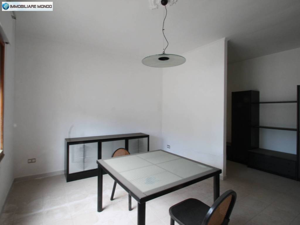 Appartamento a Ururi in Via Martin Luther King - Foto 2