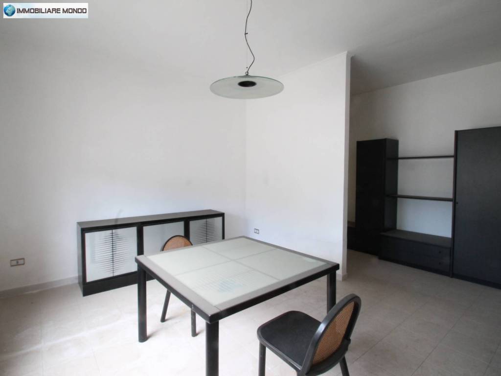 Appartamento a Ururi in Via Martin Luther King - Foto 3