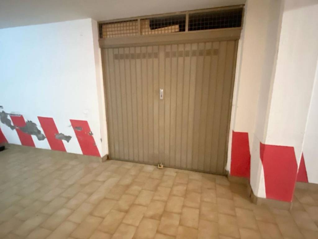 Box / garage a Pescara in Via Michelangelo Castagna - Foto 2