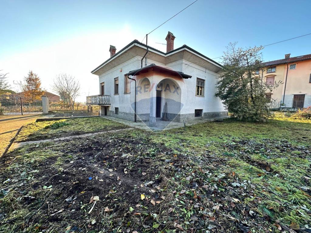 Villa a Alice castello in Via Domenico Caffaro, 19 - Foto 2