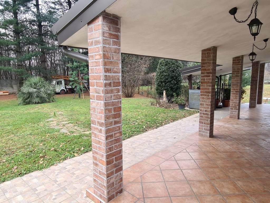 Villa a Fagnano olona in Via per Busto, 98 - Foto 4