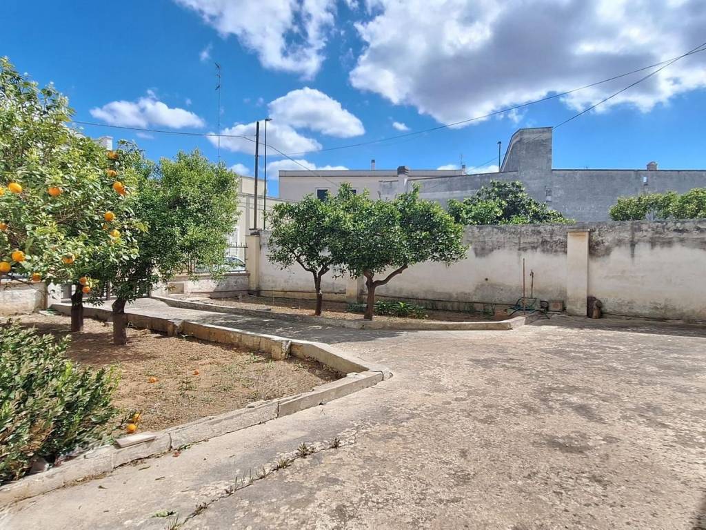 Casa indipendente a Veglie in Via Vittorio Alfieri, N. 160 - Foto 3