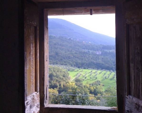 Palazzo / stabile a Vaiano in Via Val di Bisenzio, 157 - Foto 2