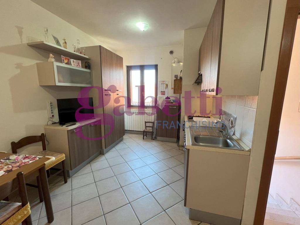 Casa indipendente a Sesto campano in Via Insorti d'Ungheria , 4 - Foto 5
