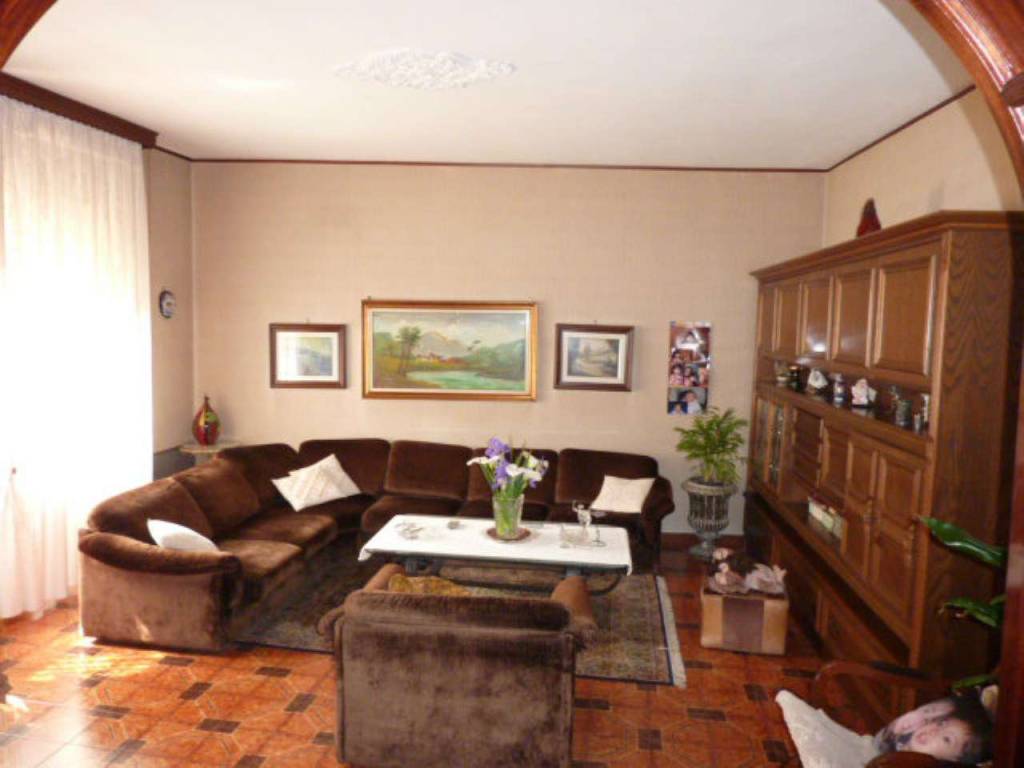 Casa indipendente a Mortara in via XX Settembre 48 - Foto 2