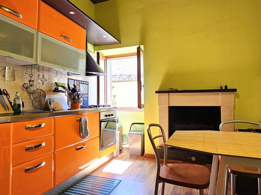 Appartamento a Teramo in Vicolo Pretuzio, 24 - Foto 3