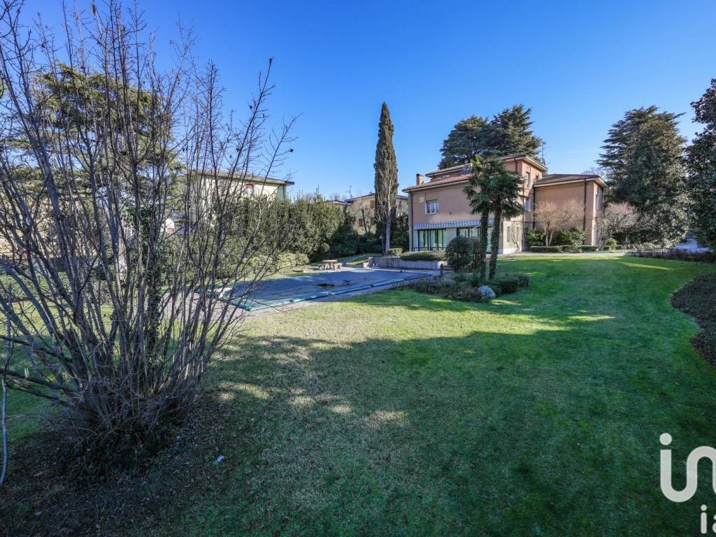 Villa a Castiglione delle stiviere in Via Walter Gnutti, 64 - Foto 2