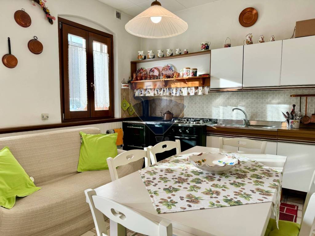 Casa indipendente a Flaibano in Via San Giovanni, 12 - Foto 3