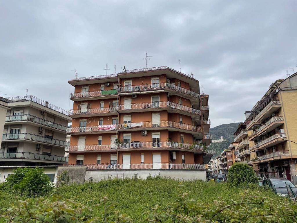 Appartamento a Cassino in Via Enrico De Nicola - Foto 3