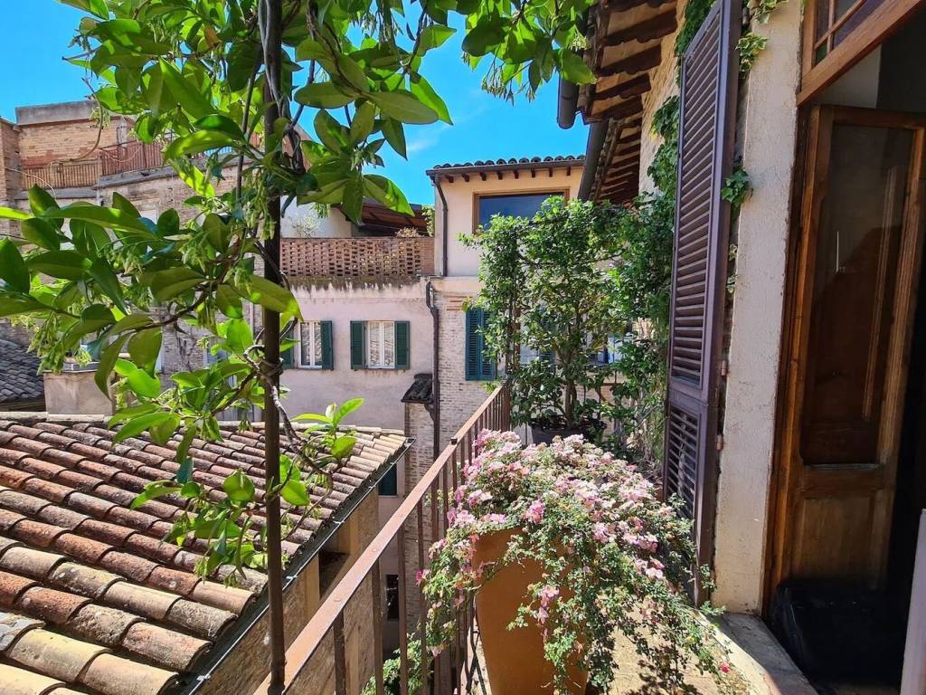 Appartamento a Foligno in Via Della Zecca S.N.C. - Foto 2