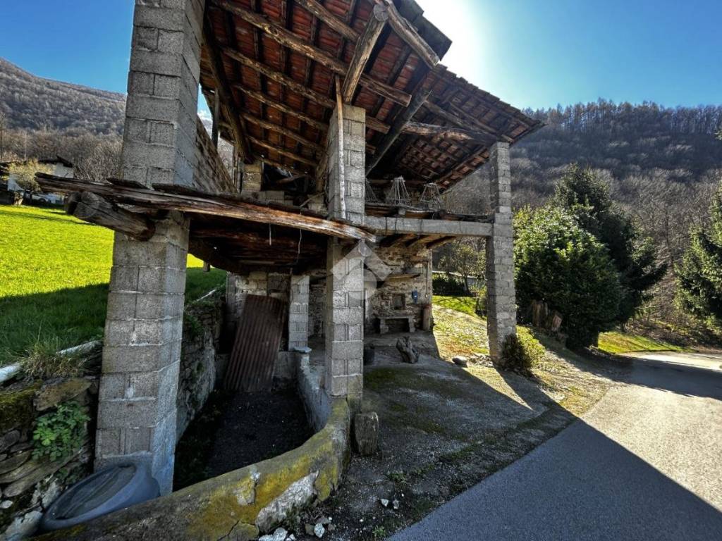 Rustico / casale a Colico in Via Bizzanelli, 4 - Foto 3