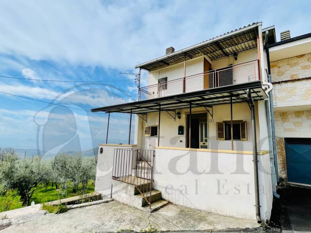 Casa indipendente a Rocca d'arce in Via Grimaldi, 2 - Foto 5