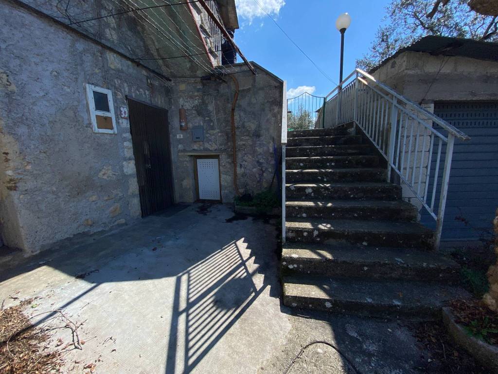 Casa indipendente a Veroli in Contrada Foiano - Foto 2