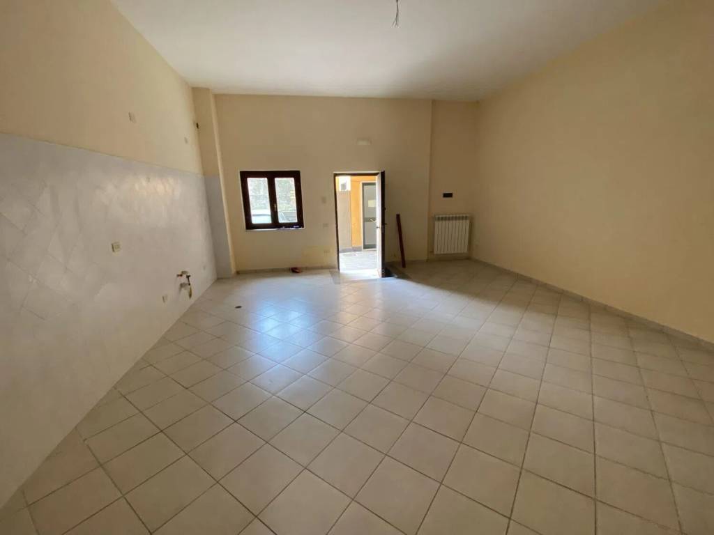 Appartamento a Nocera inferiore in Via D'Entice D'Accadia, 26 - Foto 3