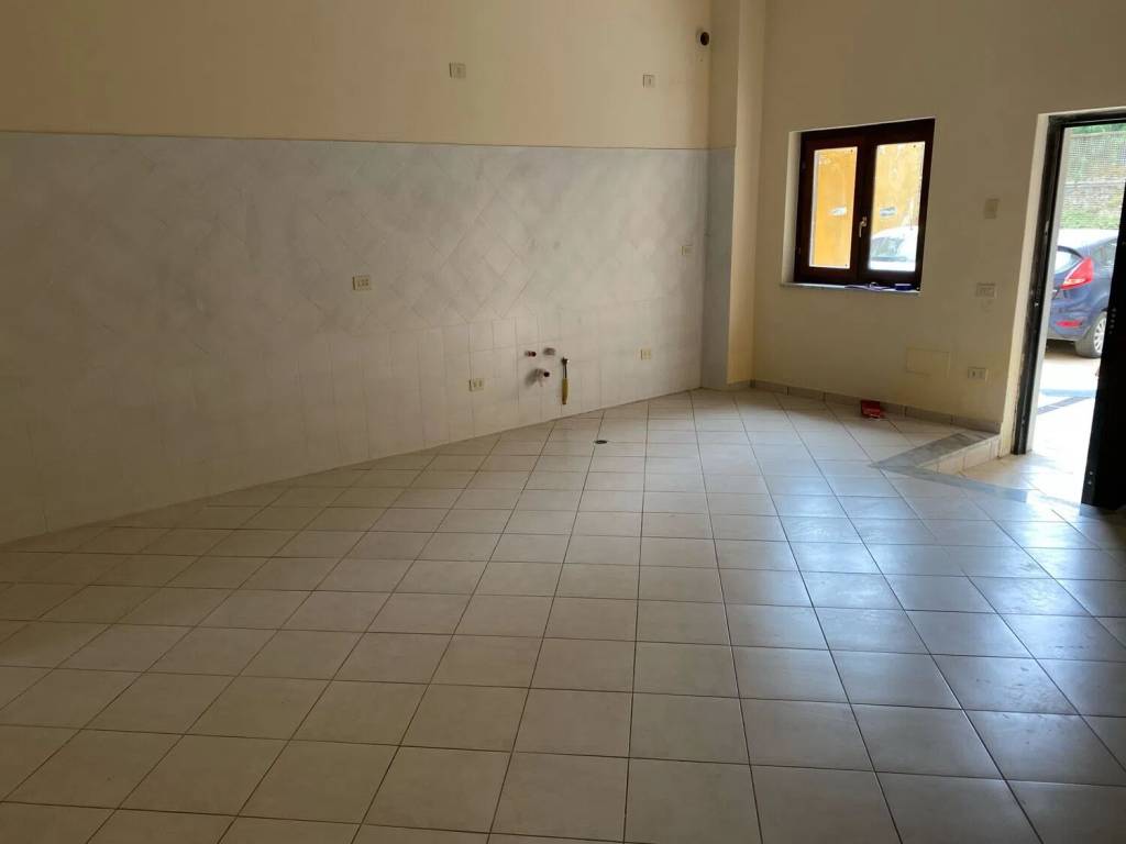 Appartamento a Nocera inferiore in Via D'Entice D'Accadia, 26 - Foto 5
