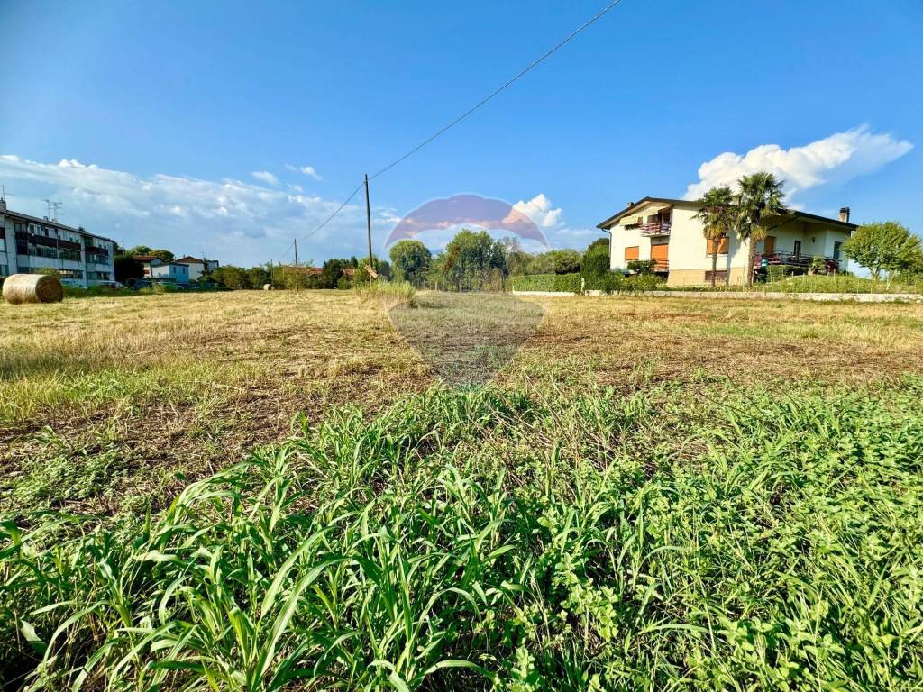 Terreno a Pozzuolo del friuli in Via rinaldo cogolo, 3 - Foto 4